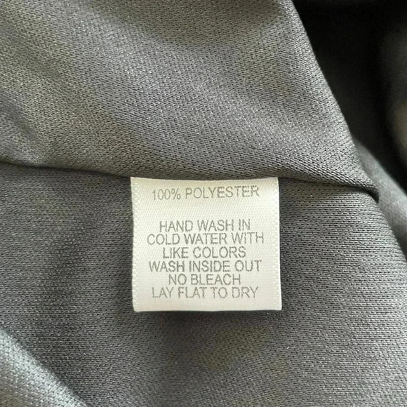 Gibson Look Black Floral Sleeveless Blouse NWT Business Casual - Picture 4 of 7